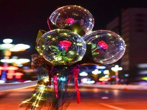 Gestire palloncini a LED con bastoncini luminosi trasparenti bullette rosa palloni decorazioni per la festa di compleanno del matrimonio a led 8691894