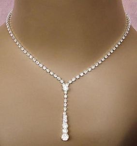 2019 Bling Crystal Bridal Jewelry Set Srebrny naszyjnik Diamentowe kolczyki
