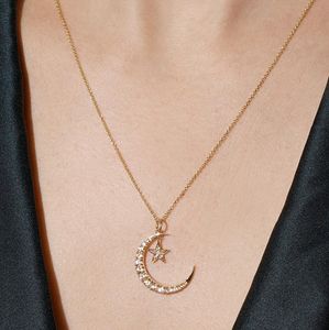 100 925 Sterling Silver Christmas Gift CZ PAVED Söt Lovely Moon Star Charm Delicate Silver Necklace2432075