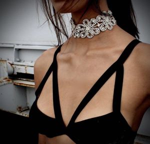 Projektant mody Luksusowy super błyszczący pełny rhinestone Diamond Crystal Piękny naszyjnik na Choker Flower Choker dla kobiety 3620896