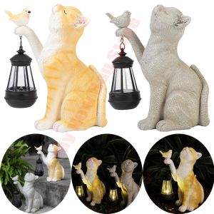 Sculptures Funny Resin Cat Figurines LED Solar Light Waterproof Mini Cat Outdoor Lantern Garden Ornament Light Garden Yard Figurines Decor