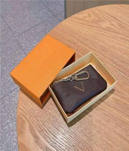 PU Leather Keychain Men Women key حامل المنظم بوش بقرة مقسمة السيارة مفتاح المحفظة الكلاسيكية محفظة محفظة منزل مفتاح CASE MINI C2645432