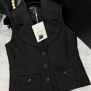 Fashion designer women's jacket 2024 Early Spring New Light Luxury Elegance Appearance Slim Flip Collar Thick Tweed Small Fragrant Vest Girl