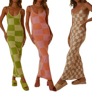 Abiti casual 2024 Summer Women's Fashion Checkerboard Stampa senza maniche Spaghetti Slip sexy a basso taglio