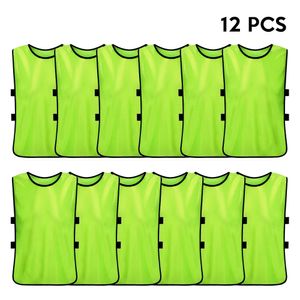 12 PCS Barn Män Fotboll Vest Soccer Pinnies Jerseys Snabbtorkning av basket Running Vest Youth Practice Training Bibbs 240430