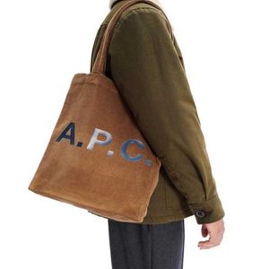 أكياس مسائية فاخرة APC حقيبة في Corduroy كتف واحد حقيبة يد التسوق حقائب يد كبيرة السعة 244C