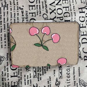 cherry wallet Classic purse Women designer bags Leather Purse Multi-card Slot Luxury Leather Designer Crossbody Card Holder Purses 2303 2549