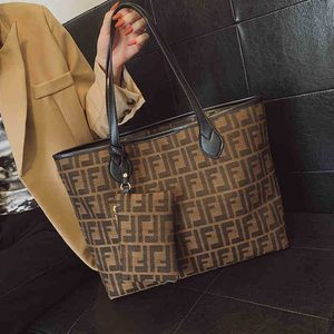 Handtasche Herbst- und Kapazitäts -Trend vielseitige Einkaufsfabrik Online -Verkauf 232e