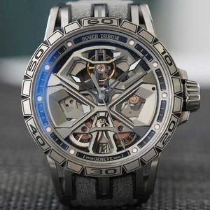 Дизайнерские роскошные часы для мужского механического автомата мгновенно стреляют в рог Mavericks Titanium Alloy Watch Men Men