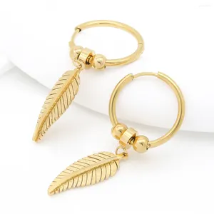 Dingle örhängen trend rostfritt stål guldfärg pärla blad för kvinnor hoop piercing öron spänne fjäderhänge smycken gåva