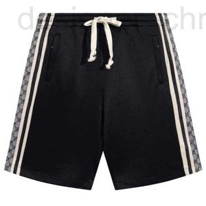 Brand de moda de alta qualidade do designer de shorts masculinos antigos calças esportivas de fita com impressão completa casual shorts soltos para amantes YH83