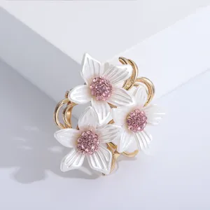 Броши Beautberry Mardy Athestone Camellia Unisex Emale Pins Pins Офис вечеринка повседневные аксессуары подарки