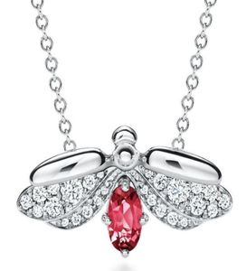 2019 Nya modedesigner High Jewelry With Diamond Ladies Necklace Elegant Noble Firefly Pendant Högkvalitativ lämplig för present C8709669