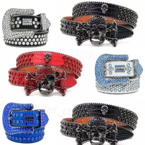 Bling Studded Crystal Fashion Diamond BB Simon Belt Casual Woman Leather Designer för Man Lady Belt Mens Rock S Rhinestone Buckle Punk Belts