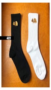 靴下大人のハーフカーフクルークールな面白い派手なソスパルム刺繍クマヘッドエンジェル2021BLAホワイト刺繍ファッションストリート7355708