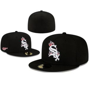 2024 Projektant męski baseball Pełne zamknięte czapki Summer Back Golden Letter Bone Beige White Color Chicago Casual Sport Hats Black Flame New York Chapeau F13-08