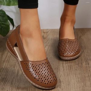 Sandálias 2024 mulheres cunhas Hollow Out Woman Shoes Slip Slip On Casual Sewing Ladies Sandal Female Summer Zapatos Muje