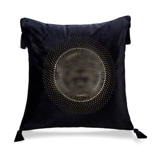 Luxury Pillow Case Designer Cushion Cover Högkvalitativ Velvet Fabric Crystal Avatar Pendant Tassel Mönster 9 Färger tillgängliga 50 50 cm F 289G