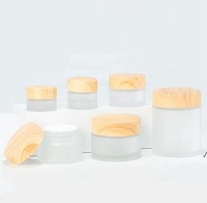 Frosted Glass Jar Cream Bottle Storage Boxes With Imitation Wood Lids 5G 10G 15G 30G DWB62651985516