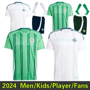 24 25 25 Koszulki piłkarskie Irlandii Północnej 2024 Euro Puchar Narodowa koszulka piłkarska Evans Lewis Divas Charles McNair Ballard 2025 Men Kit Kit Set Home Green Away Mundlid