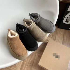 Kadınlar Kış Boot Womens 2023 Ultra Mini Önyükleme Tasarımcısı Avustralya Platform Botları Erkekler İçin Gerçek Deri Sıcak ayak bileği kürk patik Lüks Ayakkabı S IES