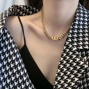 Internet celebrity gold thick chain letter double D titanium steel necklace female hip hop pig nose collarbone chain versatile neck chain