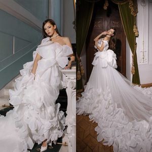 Tasarımcı Denizkızı Gelinlik Saten Tül Dekorasyon Pleat Tered Strapless Yumuşak Mahkeme Elbisesi Sırtsız Özel Yapımı Artı Boyut Gelin Gown Vestidos De Novia