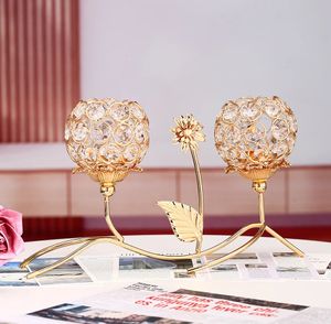 1pc Porta a candela in cristallo dorato Dualhead Flower Candlesticks per tavolino da pranzo Eventi di matrimonio Feste per la casa decorazione per la casa 240429