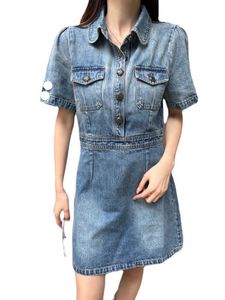 여성용 디자이너 드레스 럭셔리 블루 미니 드레스 파티 드레스 기본 드레스 짧은 슬리브 2 버튼 포켓 스커트