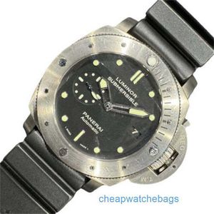 Lyxiga armbandsur Panerei Submersible Watches Mechanical Watch Chronograph Panerai Luminors Diving 1950 3-Day Titanio PAM00305 Automatic #OK987 E9MW