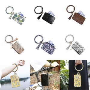 Women Fashion Leopard Leather Armband KeyChain Credit Card Wallet O Nyckelringar med Tassel Wristbands Clutch Purse B177F9213144