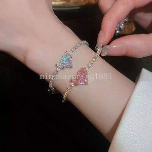 Rhinestones justerbar 18k guldpläterad kärlekshjärta charmarmband för kvinnor trendiga rosa zirkonarmband smycken