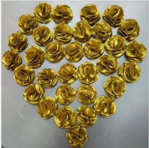 Dekorative Blumen DIY 100pcs/Tasche 3,5 cm Golden Rose Satin Ribbon für die Hochzeitsstrauß Blumenzubehör