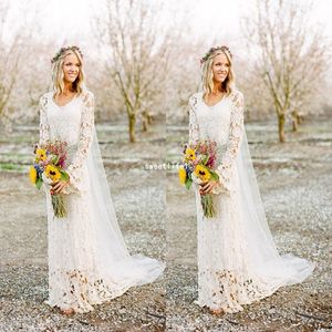 2019 Romantico stile boho a maniche lunghe abiti da sposa o collo una linea abito da sposa in stile country in pizzo completo.