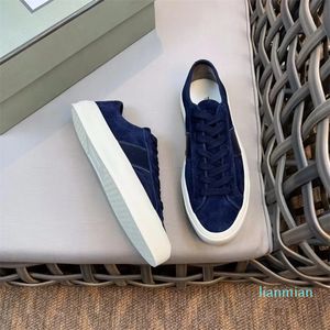 Summer Walk Flats Men Casual Booper Soft Suede Buty koronkowe elastyczne wołowiny ścięgna dno designerskie buty dla mężczyzny 38-45eu