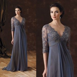 Chic Plus Size Mother Of The Bride Dresses Half Sleeves A-Line V-Neck Empire Waist Mother Of Groom Dress Floor-Length Chiffon Evening G 302l