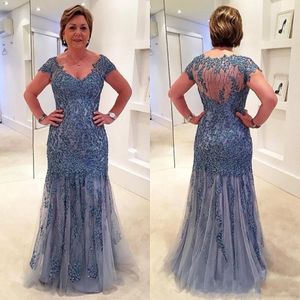 2021 Sexy Luxury Mother Of The Bride Dresses V Neck Cap Sleeves Illusion Mermaid Lace Applique Crystal Beaded Floor Length Plus Size We 293r