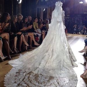 Luxry Zuhair Murad 2 Tiers Long 3 M Cathedral Lace Edge Bridal Mantilla Wedding Veil Free Comb 2417