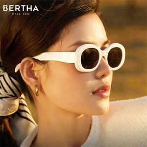 Солнцезащитные очки Bertha Oval Sunglasses Cat Eye Glasses совпадают против голубых очков Celinx UV400.