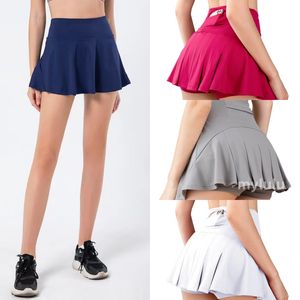 Hot Selling New Yoga Fitness Kort kjol Snabbtorkning och svett absorberande löpande kjol Womens Tennis och golfkjol 2024