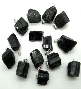 Целая продажа натурального камня Черная турмалиновая руда может быть использована для кулонного подвеска для DIY Ювелирные изделия.