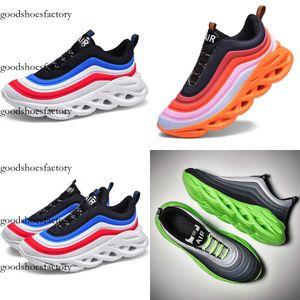 2021 Codice per scarpe da uomo nero: Fashion Orange Running Womens Runners Sneakers Big Original Edition