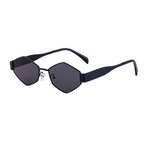 Роскошные нерегулярные металлические модные и персонализированные солнцезащитные очки для высококачественных солнечных очков высококачественных женщин
