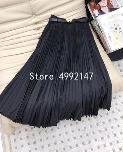 Skirts 2024 Spring Summer Butterfly Belt Long Pleated High Waist Elegant Skirt White Black