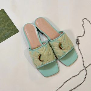 디자이너 슬리퍼 여성 슬라이드 Espadrille 플랫 샌들 패션 슬리퍼 블랙 가죽 트림 신발 캐주얼 메탈릭 슬라이드 반짝이는 금 가죽 샌들 캔버스 샌들 02