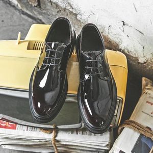 Scarpe casual in stile coreano da uomo da sposa abito da matrimonio in pelle puntata punta derby gentleman calzature traspiranti zapatos