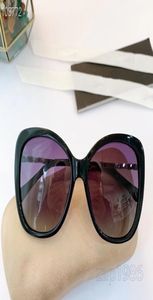 Высококачественные модные дизайнерские дизайнерские солнцезащитные очки Ladies Fullframe. Случайный отдых на открытом воздухе подходит для подарков на день рождения 8401699