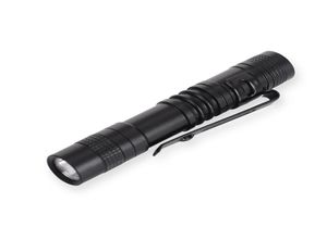 Portable Mini Penlight Xper3 LED -ficklampa Torch XP1 Pocket Light 1 Switch -lägen utomhus campingljus Använd AAA1274627
