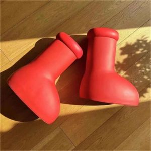 2024 Moda Eva Yüksek Fıçısı Yağmur Ayakkabıları İnternet Çocukları Amu Büyük Kırmızı Botlar
