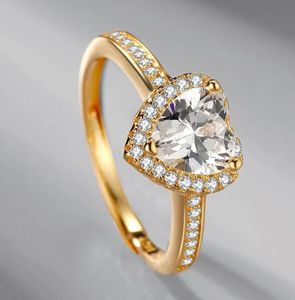 2021 Neues S925 Silber Goldplated Heart Shaped Diamond Ring Light Luxury Fashion Persönlichkeit Heiratsantrag weiblicher Schmuck 4391933